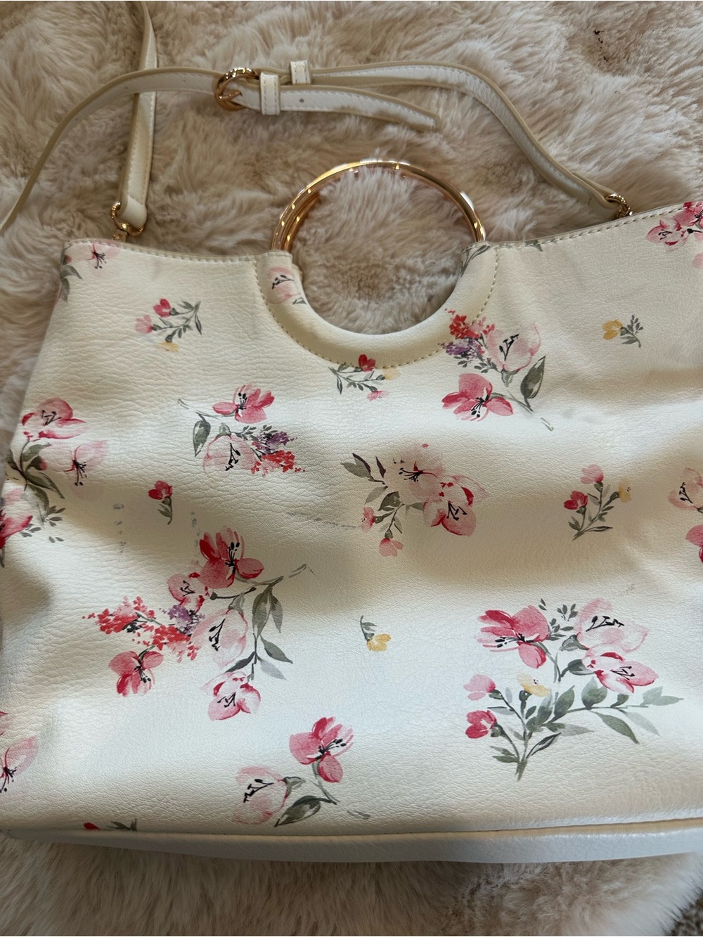 Floral Print Ivory Crossbody Bag with Gold Ring Handle and shoes - Picture 4 of 15